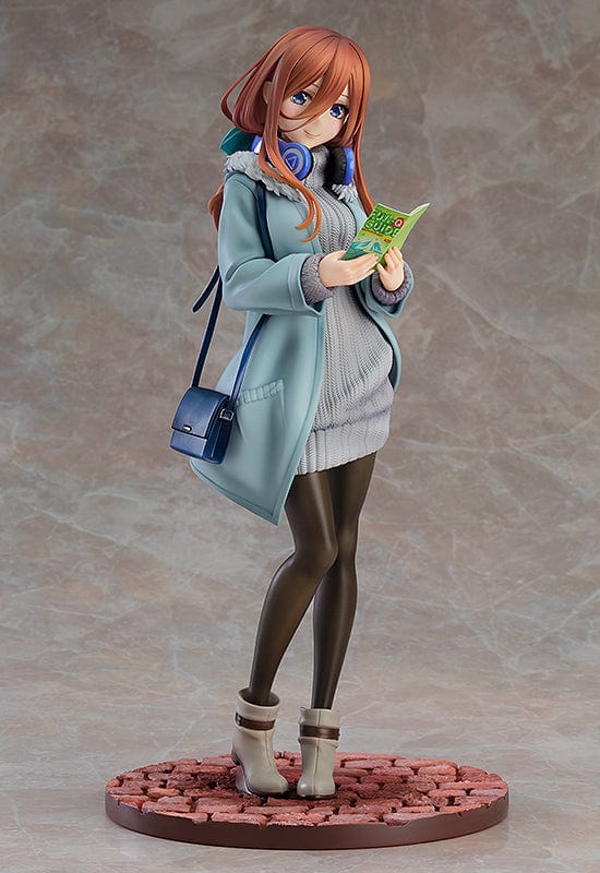 GOOD SMILE COMPANY Miku Nakano: Date Style Ver.