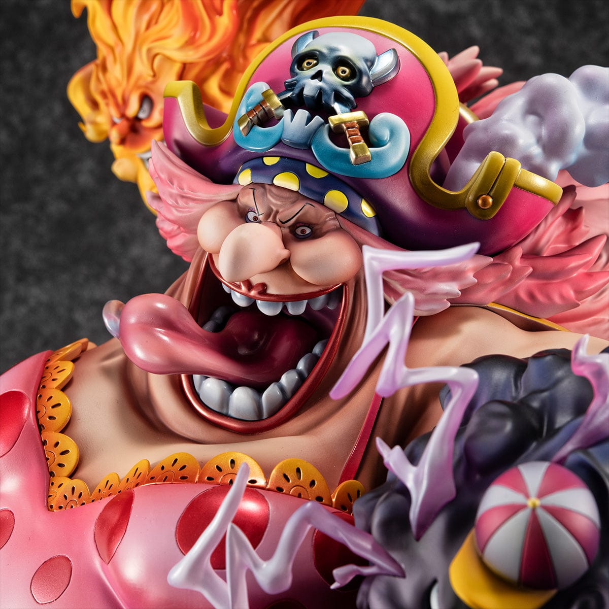 MEGAHOUSE Portrait.Of.Pirates ONE PIECE "WA-MAXIMUM”: Great Pirate "Big Mom" Charlotte Linlin