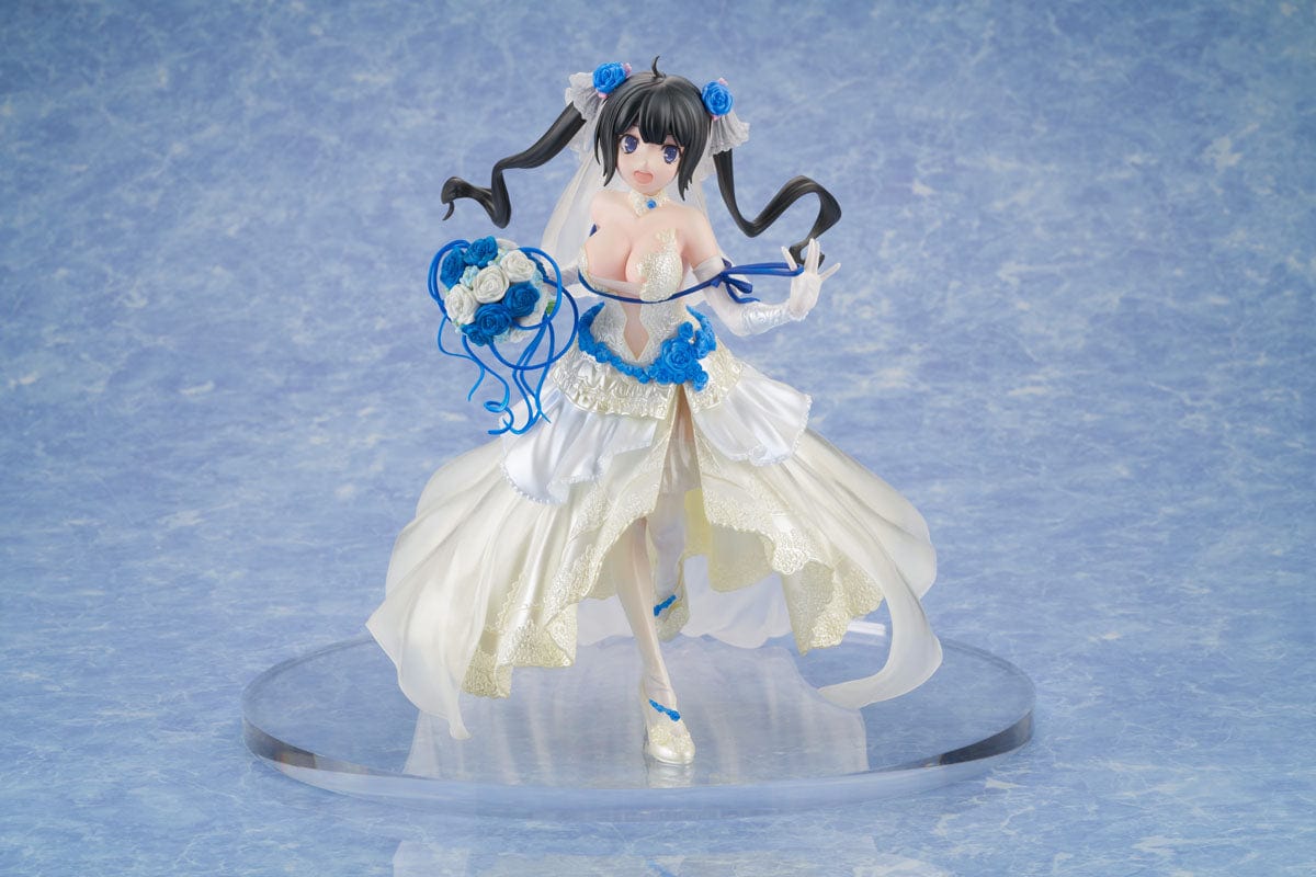 FURYU Is It Wrong to Try to Pick Up Girls in a Dungeon? Hestia: Wedding Dress Ver. 1/7 Scale Figure