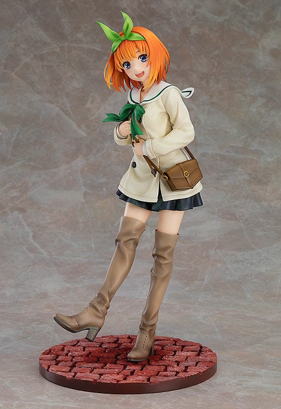 GOOD SMILE COMPANY Yotsuba Nakano: Date Style Ver.