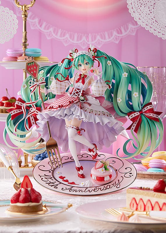 GOOD SMILE COMPANY Hatsune Miku: 15th Anniversary Ver.