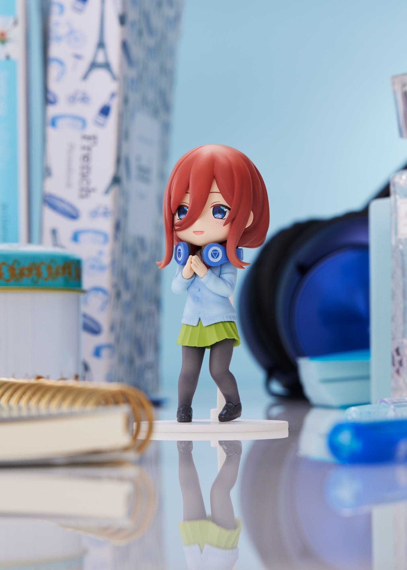 PLUM The Quintessential Quintuplets Miku Nakano Mini Figure