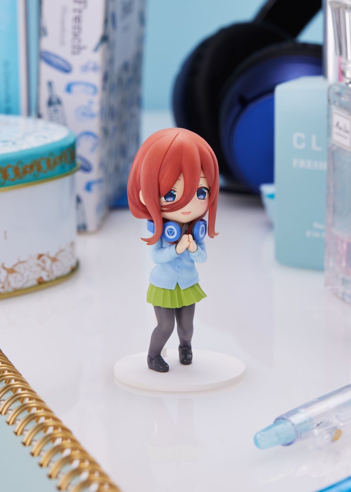 PLUM The Quintessential Quintuplets Miku Nakano Mini Figure