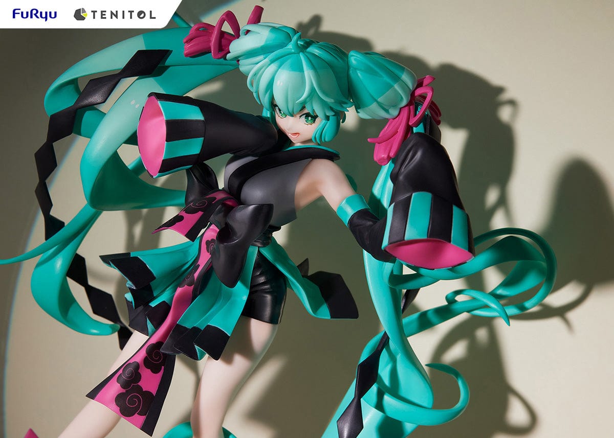 FURYU Vocaloid Series Tenitol - Hatsune Miku (Neo Tokyo Series Ninja) Figure