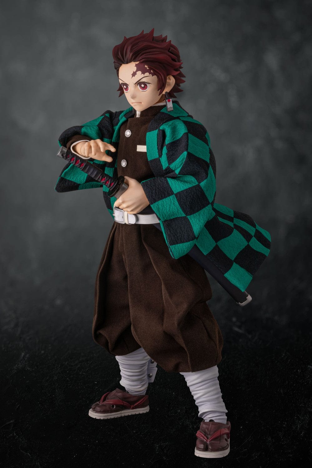 ANIPLEX Demon Slayer: Kimetsu no Yaiba Tanjiro Kamado 1/6 Scale Action Figure