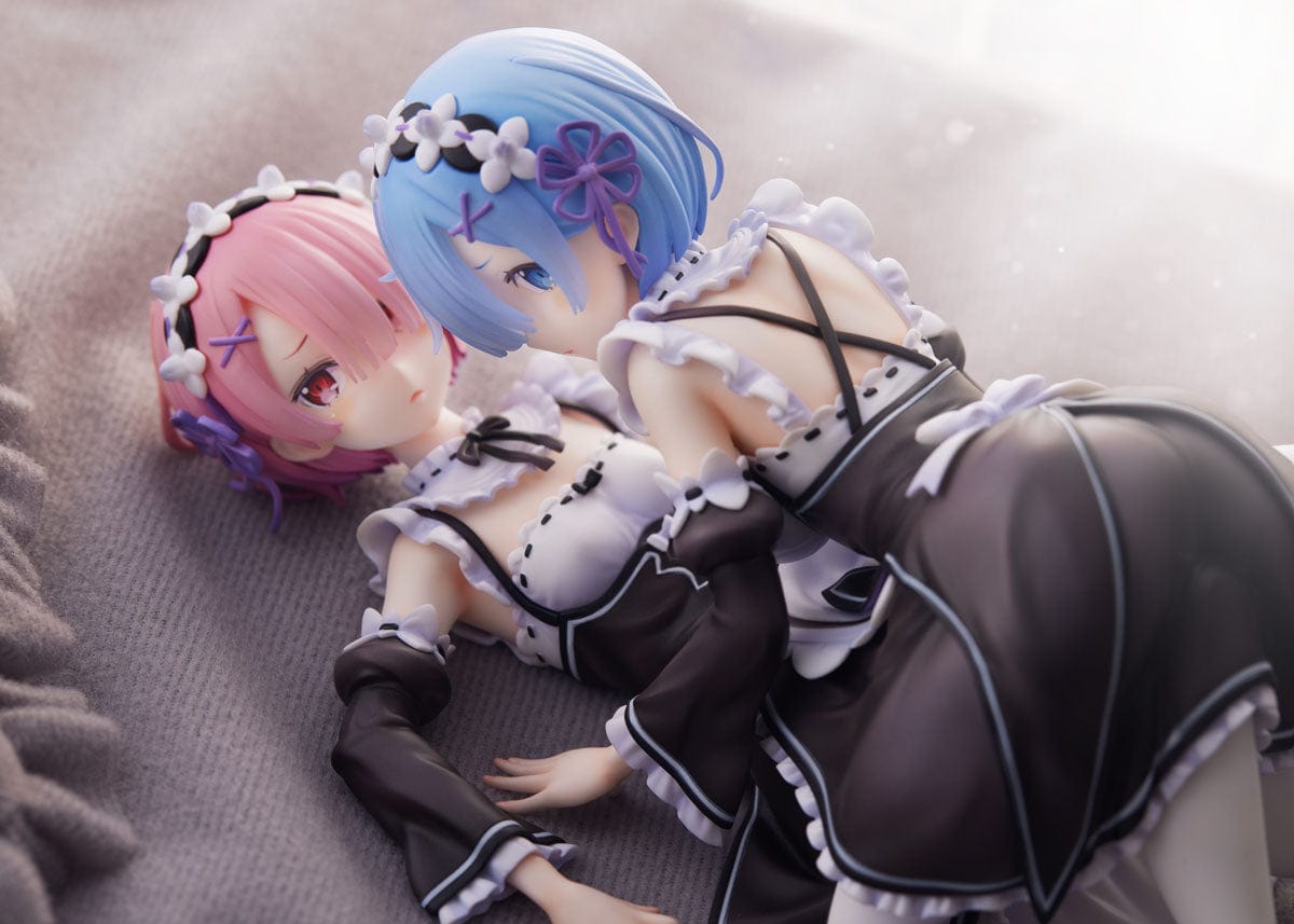 FURYU Re:Zero -Starting Life in Another World- F:Nex - Ram & Rem 1/7 Scale Figure Set