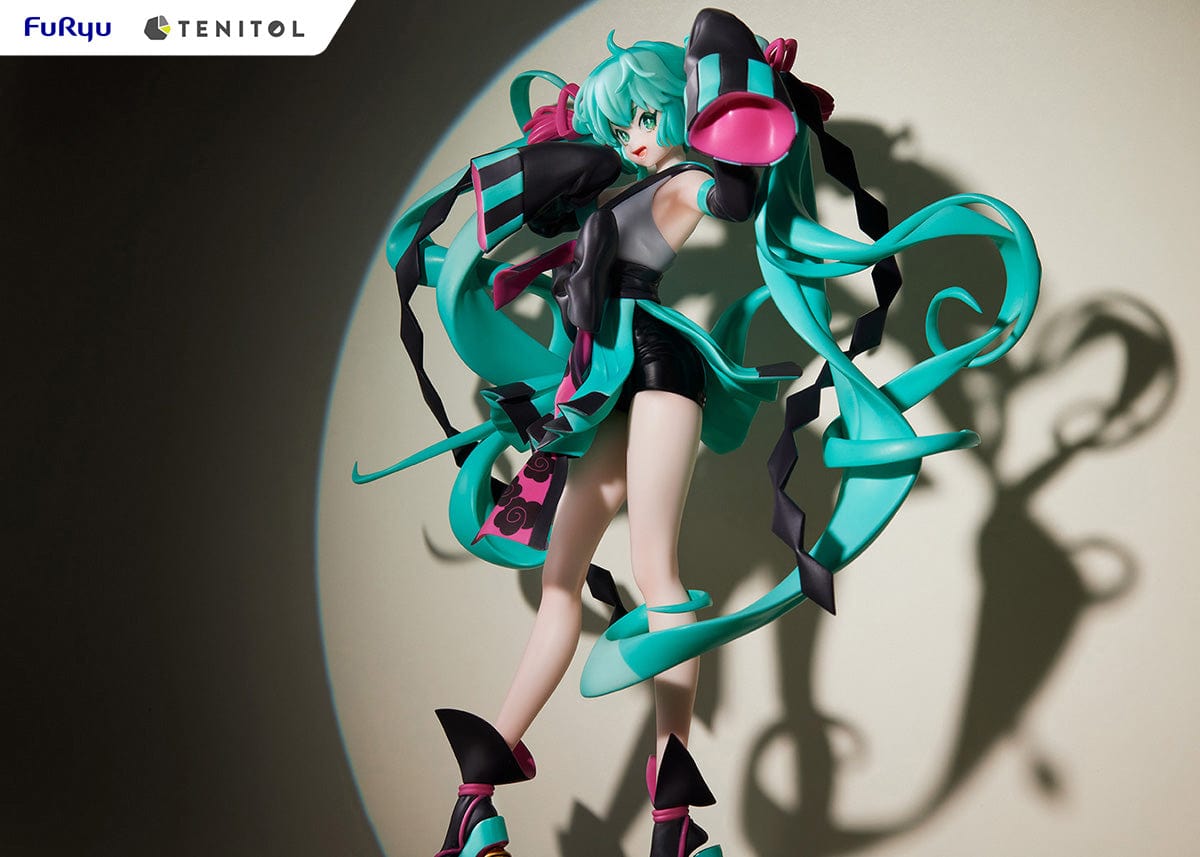 FURYU Vocaloid Series Tenitol - Hatsune Miku (Neo Tokyo Series Ninja) Figure