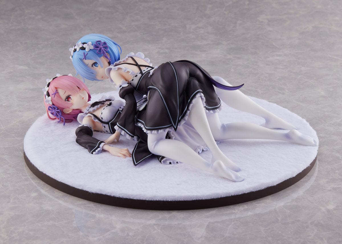 FURYU Re:Zero -Starting Life in Another World- F:Nex - Ram & Rem 1/7 Scale Figure Set