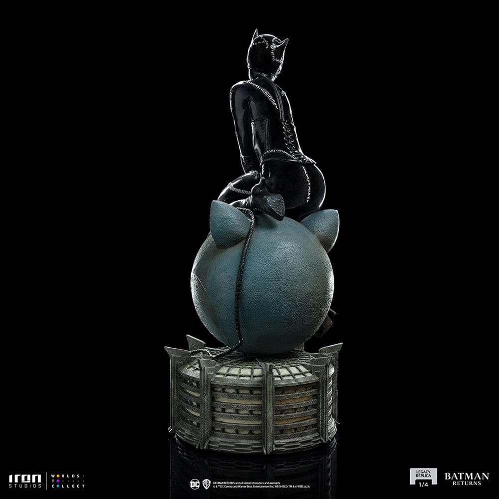 IRON STUDIOS Catwoman - Batman Returns - Legacy Replica 1/4