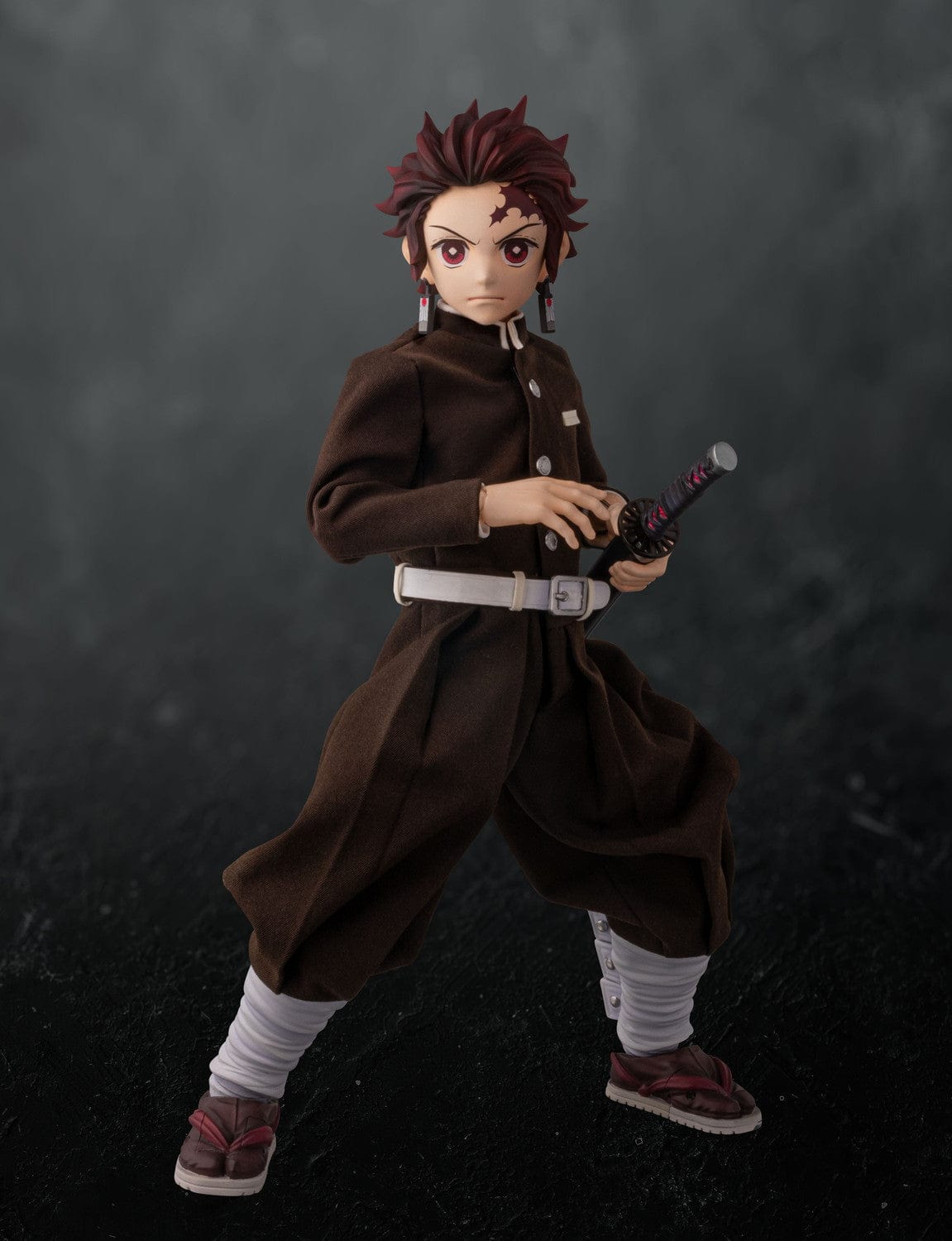 ANIPLEX Demon Slayer: Kimetsu no Yaiba Tanjiro Kamado 1/6 Scale Action Figure