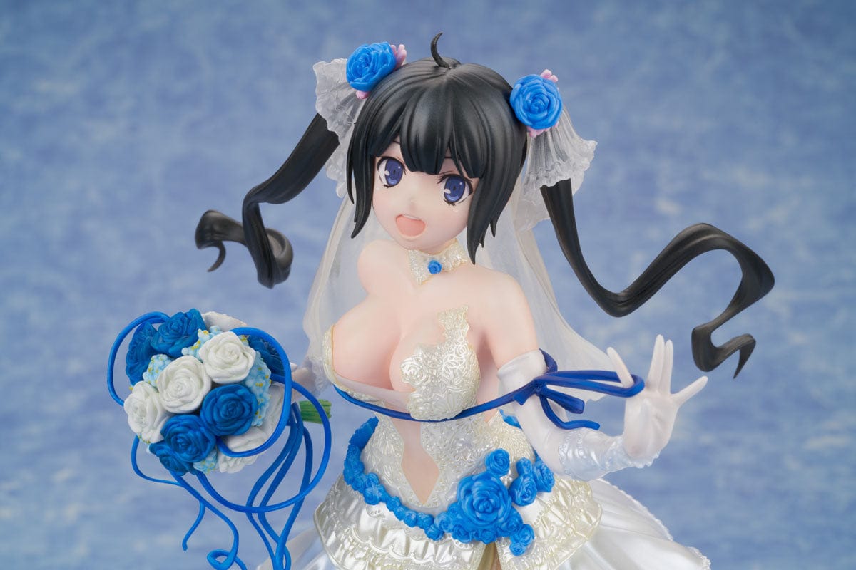 FURYU Is It Wrong to Try to Pick Up Girls in a Dungeon? Hestia: Wedding Dress Ver. 1/7 Scale Figure