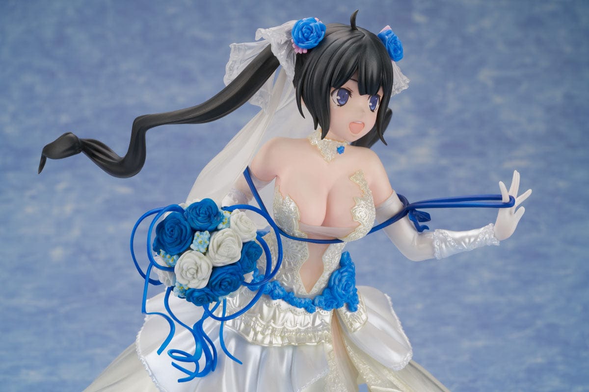 FURYU Is It Wrong to Try to Pick Up Girls in a Dungeon? Hestia: Wedding Dress Ver. 1/7 Scale Figure