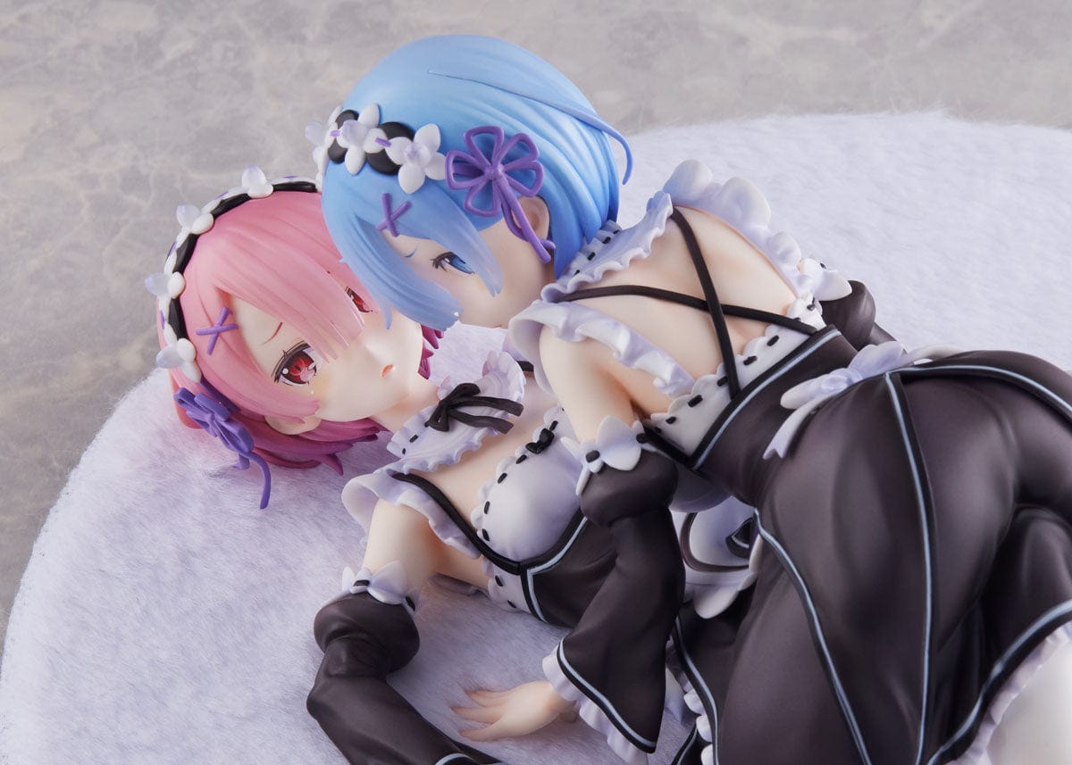 FURYU Re:Zero -Starting Life in Another World- F:Nex - Ram & Rem 1/7 Scale Figure Set