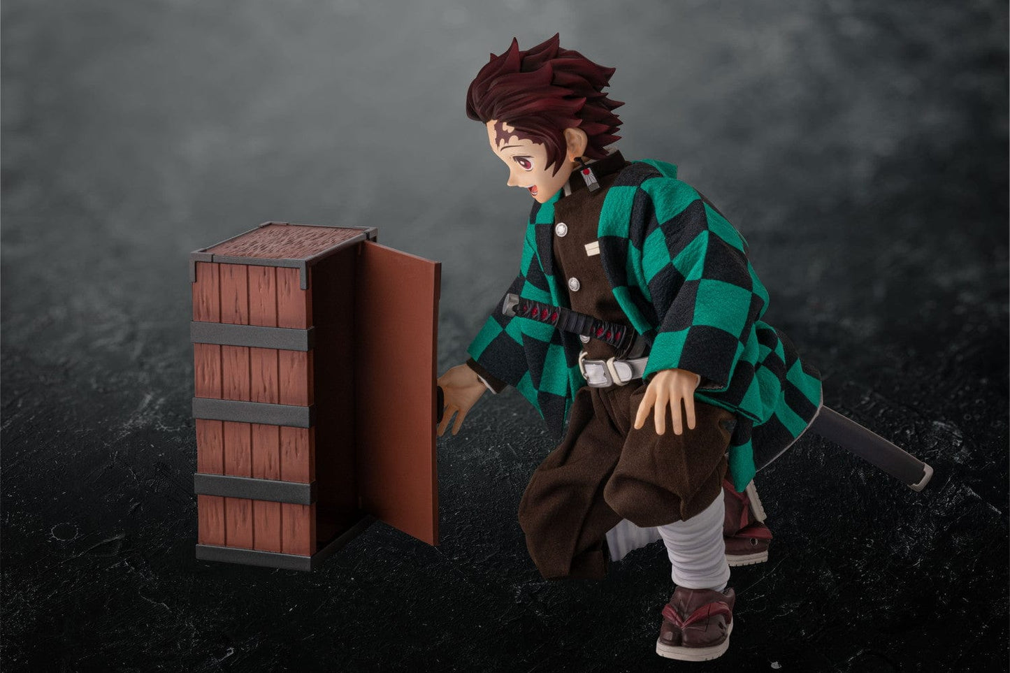 ANIPLEX Demon Slayer: Kimetsu no Yaiba Tanjiro Kamado 1/6 Scale Action Figure