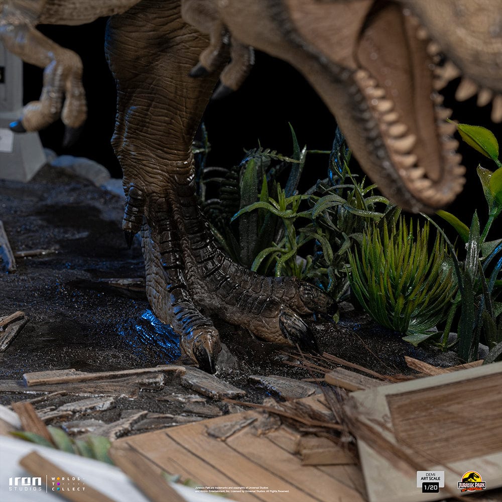 IRON STUDIOS T-Rex attacks Donald Gennaro - Jurassic Park - Demi Scale 1/20