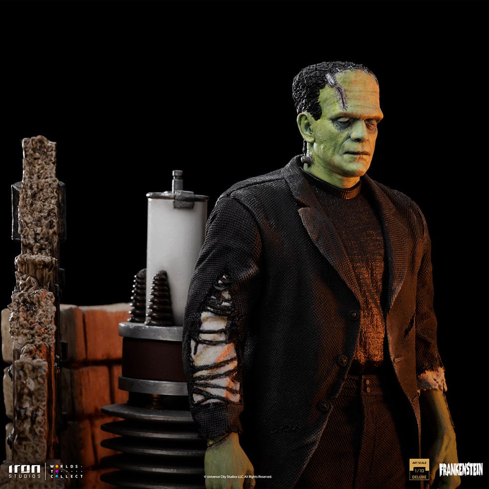 IRON STUDIOS Universal Monsters Frankenstein`s Monster Deluxe Art Scale 1/10