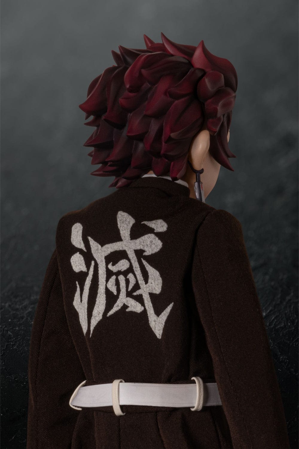 ANIPLEX Demon Slayer: Kimetsu no Yaiba Tanjiro Kamado 1/6 Scale Action Figure