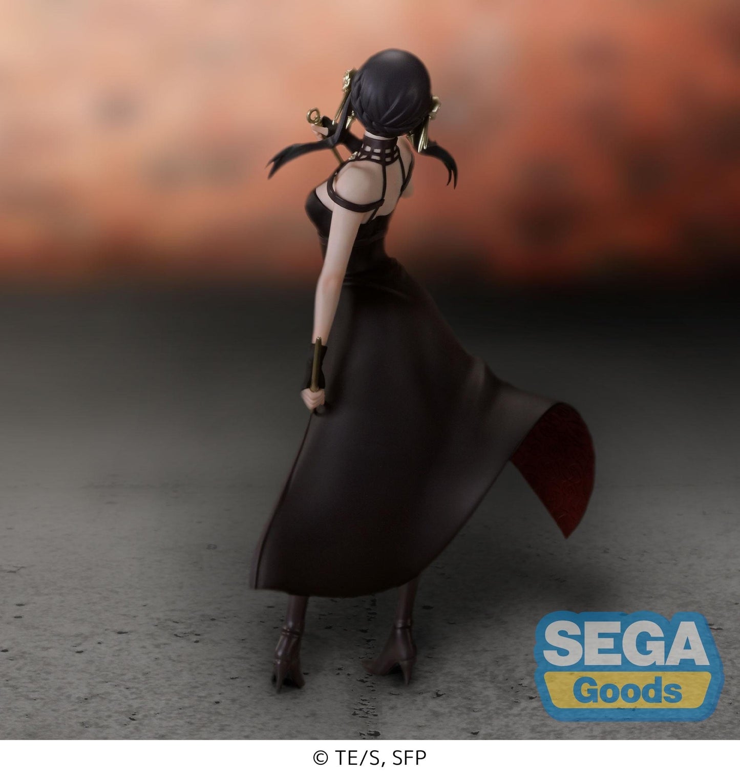 SEGA Spy x Family Yor Forger (Thorn Princess) Premium Figure