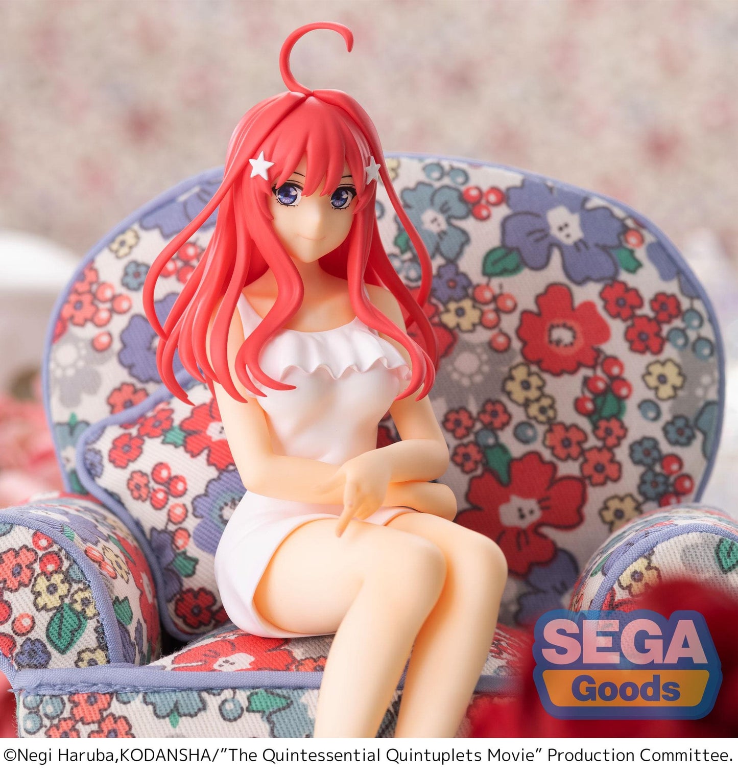 SEGA The Quintessential Quintuplets: Movie Premium Perching - Itsuki Nakano Figure