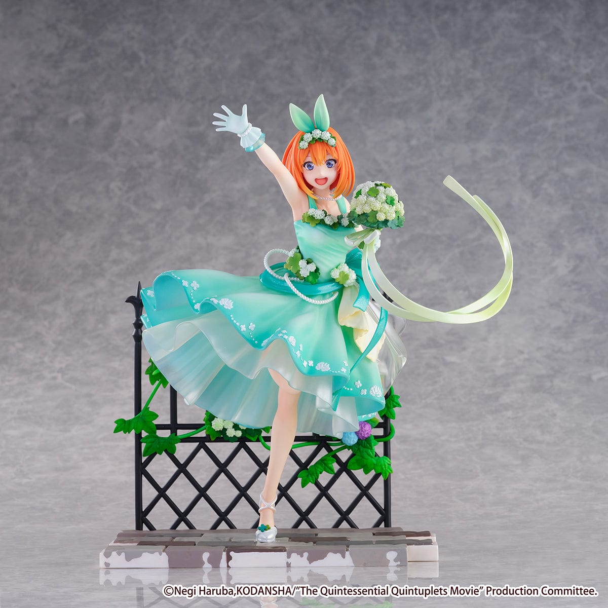 ESTREAM The Quintessential Quintuplets Movie Yotsuba Nakano (Floral Dress Ver.) 1/7 Scale Shibuya Scramble Figure