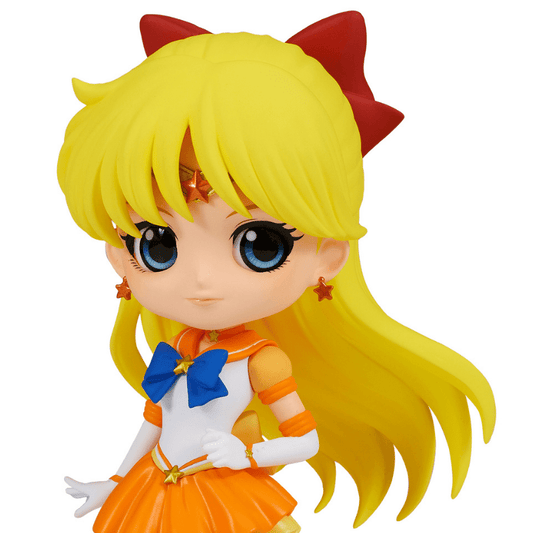 BANPRESTO Pretty Guardian Sailor Moon Cosmos The Movie Q Posket - Eternal Sailor Venus Figure (Ver.B)