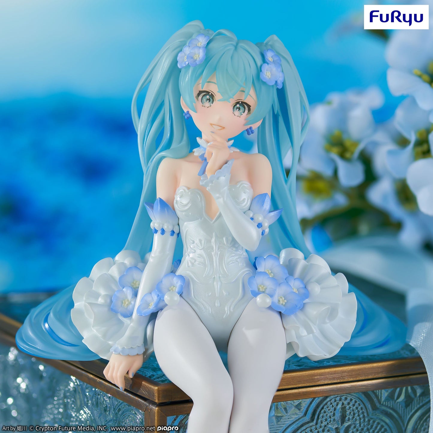 FURYU Hatsune Miku (Flower Fairy Nemophila) Noodle Stopper Figure