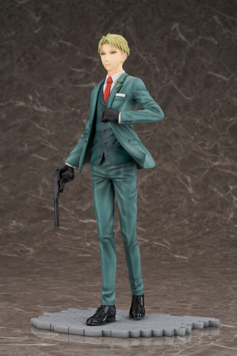 FURYU Spy x Family F:Nex Loid Forger 1/7 Scale Figure